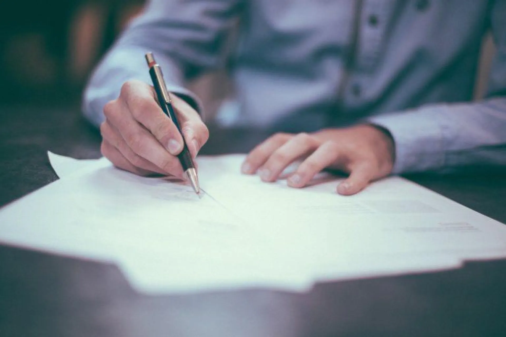 Comment préparer un examen de langue : 8 conseils efficaces